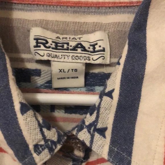 Ariat Real Tribal western wear, snap button down shirt XL - Picture 3 of 5